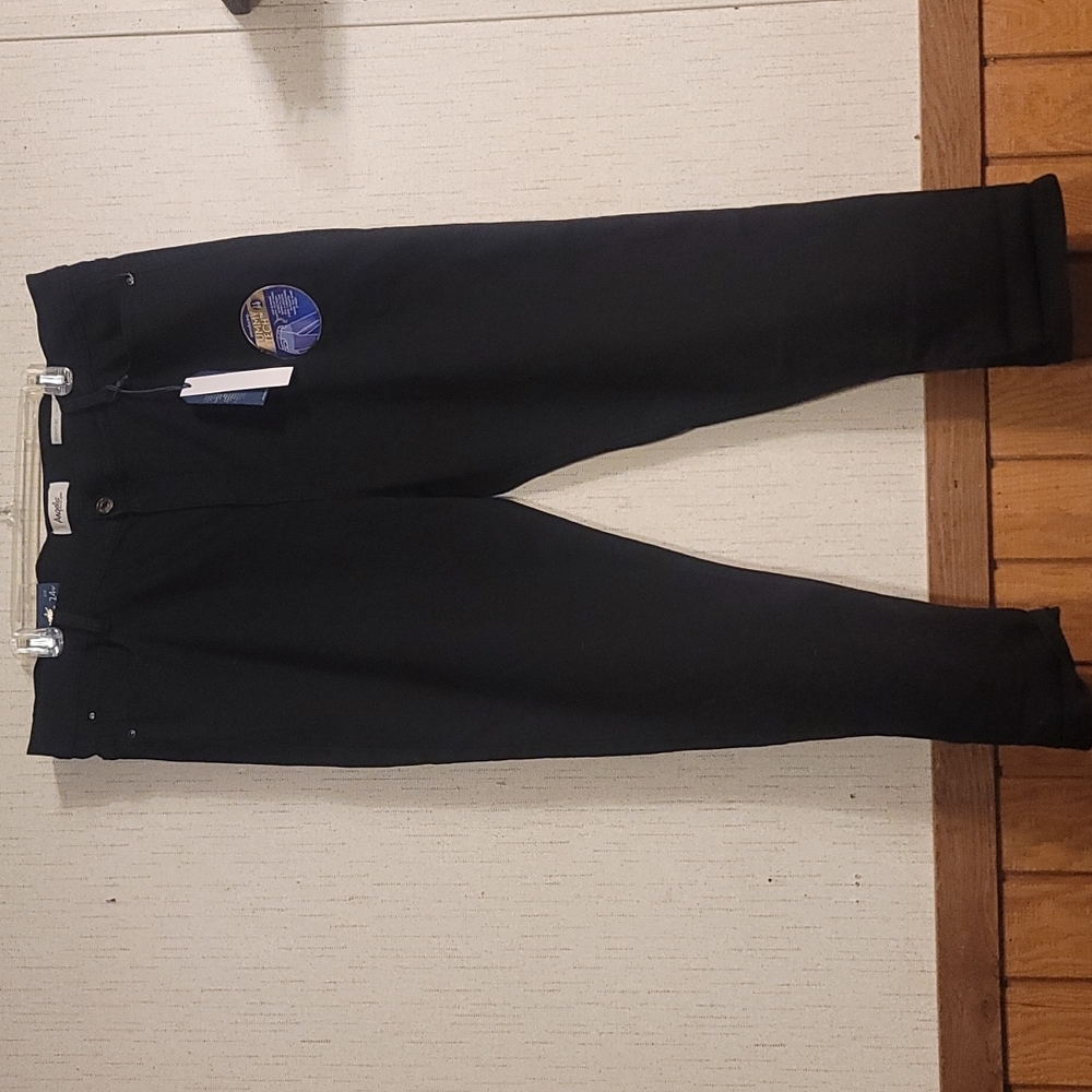 ANGELS SIGNATURE CONVERTIBLE FIT JEANS: BLACK: NWT: SZ 24W